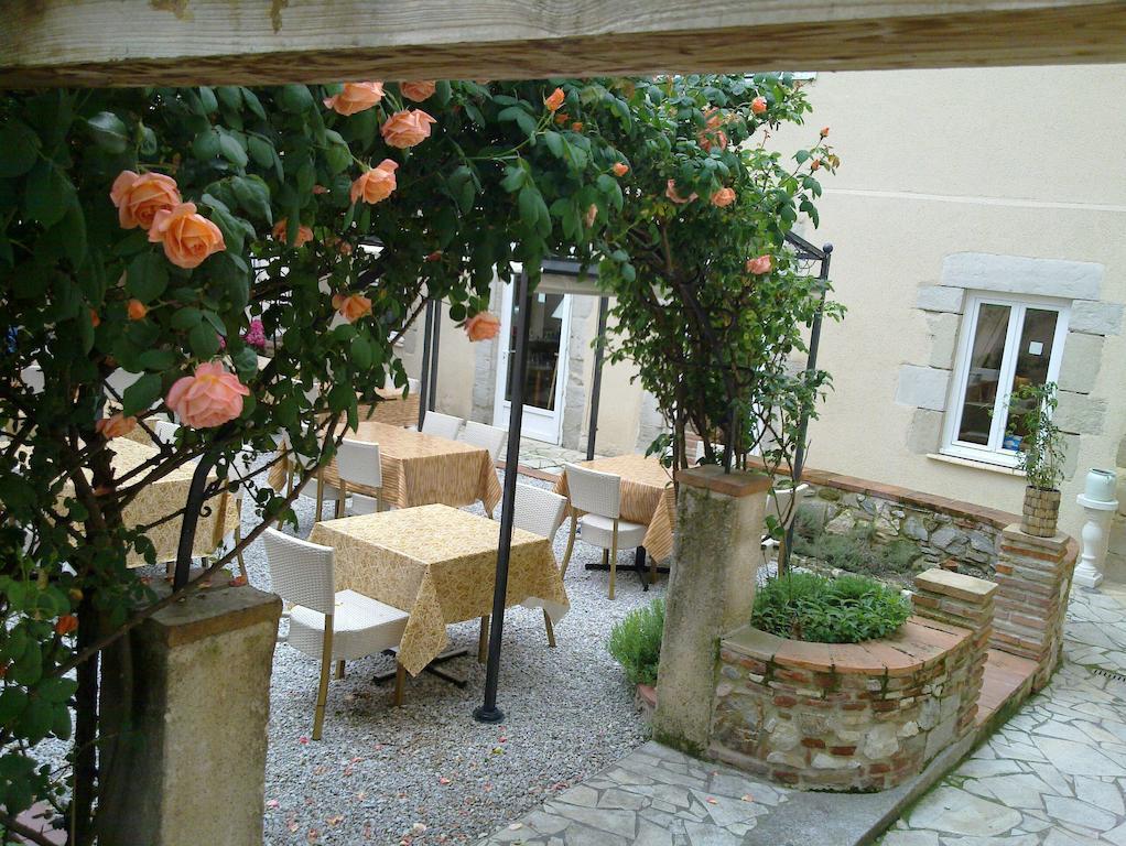 Hotel De La Commanderie Revel  Kültér fotó