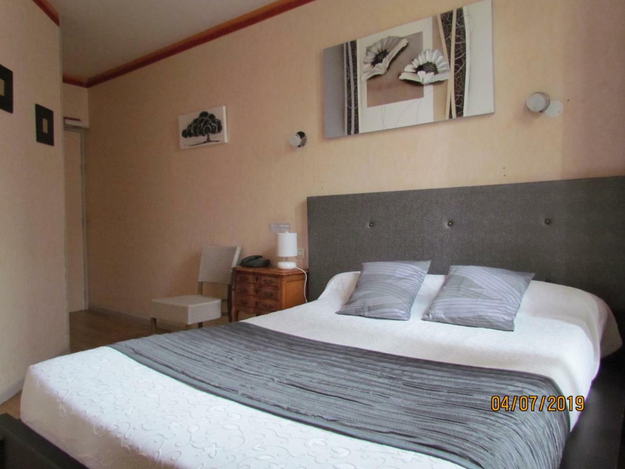 Hotel De La Commanderie Revel  Kültér fotó